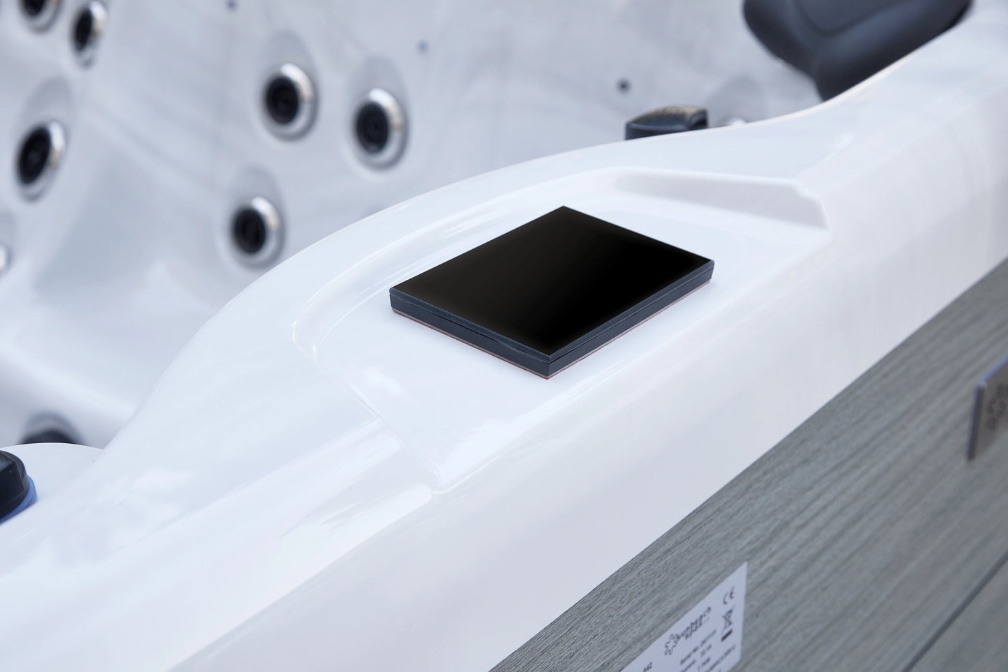 Kotronas - 5 Person Ultimate Hot Tub
