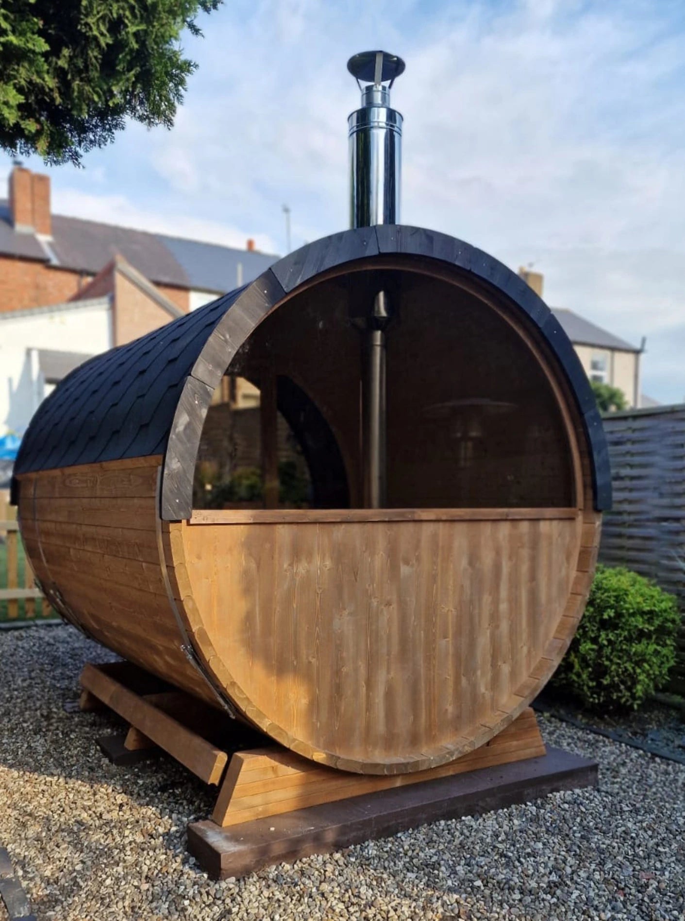 Barrel 2.5m Outdoor Sauna with Half Front & Half Rear Panoramic Glass