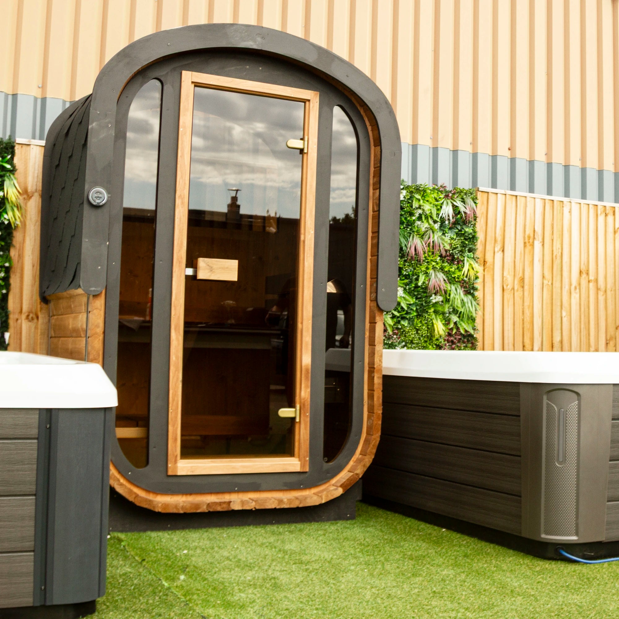 Woodchop Premium Thermowood Oval Outdoor Sauna
