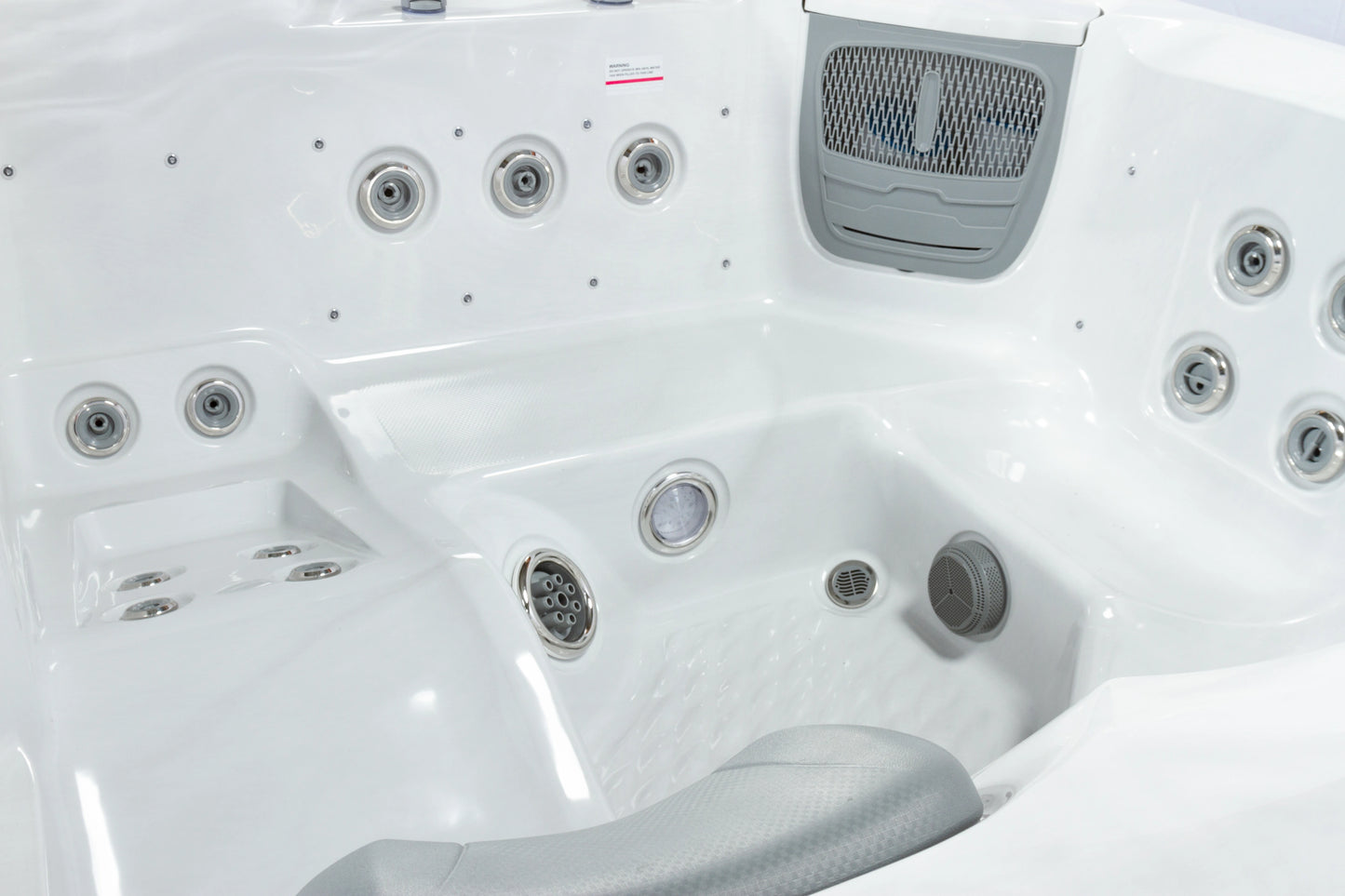 Alicante - 5 Person Plug and Play Hot Tub