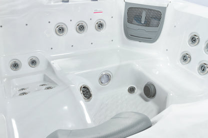 Alicante - 5 Person Plug and Play Hot Tub