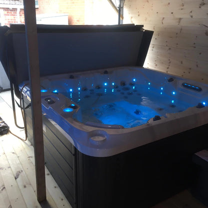 Imperial - 6 Person Premium Hot Tub Spa