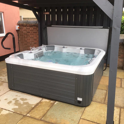 Imperial - 6 Person Premium Hot Tub Spa